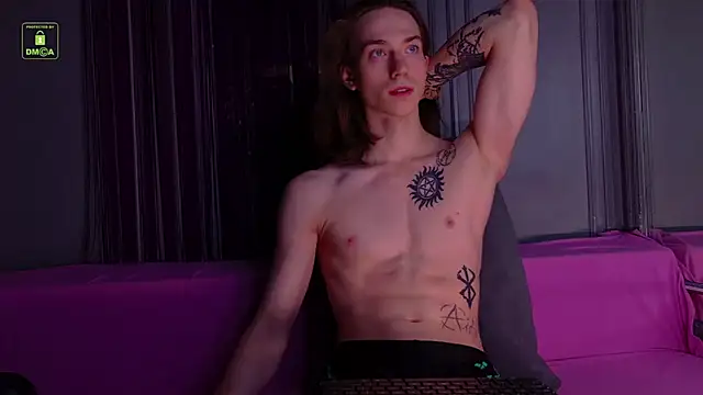 Snapshot of ares_pallini chatting on October 11, 2025, 8:40 pm ares pallini online show from October 11, 2025, 8:40 pm