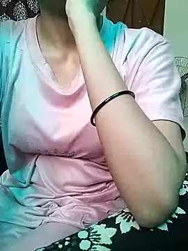 Snapshot of Kanika_mishra90 chatting on October 19, 2025, 7:53 am Kanika mishra90 online show from October 19, 2025, 7:53 am