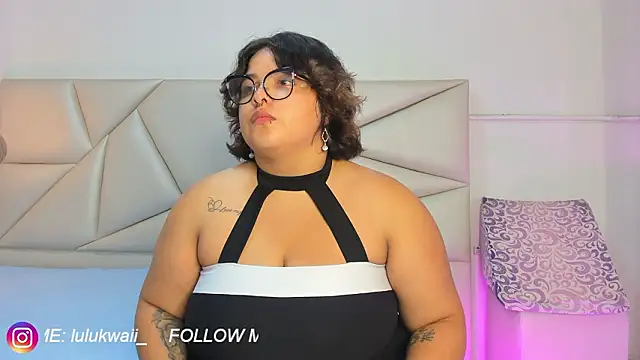 lulukawai16 online show from March 19, 2026, 7:18 pm