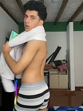 Snapshot of Badboynoirsex chatting on August 8, 2026, 6:21 pm Badboynoirsex online show from August 8, 2026, 6:21 pm