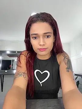 amber sparkle online show from June 30, 2026, 12:28 pm