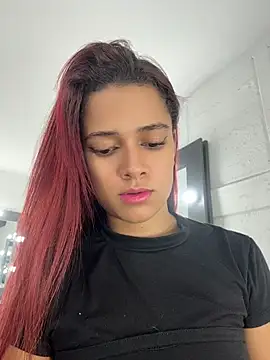 amber sparkle online show from July 25, 2026, 12:25 pm