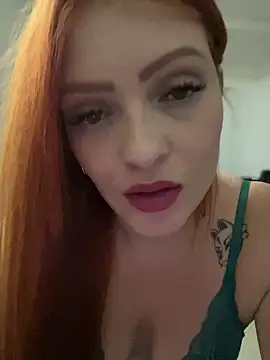 Snapshot of MarilynSmith01 chatting on September 14, 2025, 3:16 am MarilynSmith01 online show from September 14, 2025, 3:16 am