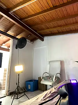 Snapshot of MarilynSmith01 chatting on September 15, 2025, 7:14 pm MarilynSmith01 online show from September 15, 2025, 7:14 pm