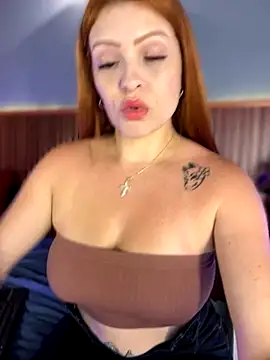 Snapshot of MarilynSmith01 chatting on October 22, 2025, 7:24 pm MarilynSmith01 online show from October 22, 2025, 7:24 pm