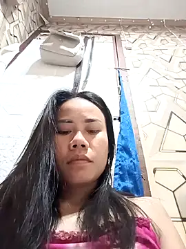 Snapshot of sexhot_22 chatting on May 7, 2026, 9:42 pm sexhot 22 online show from May 7, 2026, 9:42 pm