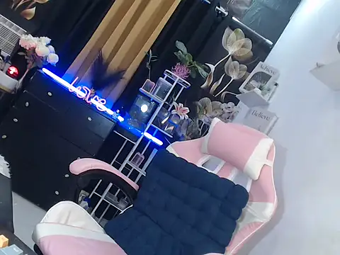Snapshot of miss_ning chatting on April 23, 2026, 6:10 pm miss ning online show from April 23, 2026, 6:10 pm