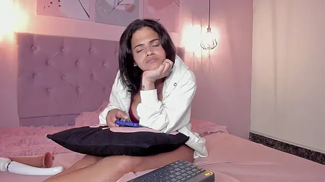 Snapshot of ATENA_JB chatting on September 29, 2025, 7:57 am ATENA JB online show from September 29, 2025, 7:57 am