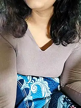 your avni online show from October 6, 2025, 5:43 pm