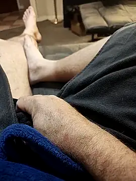 hubbyfun19 online show from April 3, 2026, 5:38 am