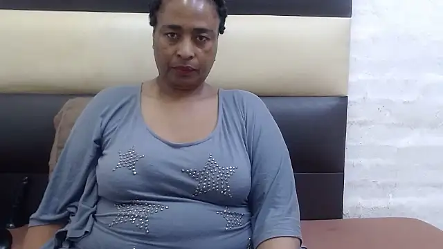 AFRICANBOOTYLICIOUSxxx online show from October 9, 2025, 8:18 pm