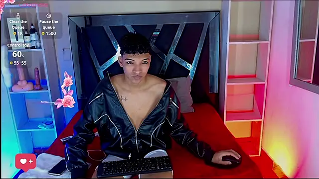 Snapshot of Rick_Wade chatting on September 20, 2025, 1:34 pm Rick Wade online show from September 20, 2025, 1:34 pm