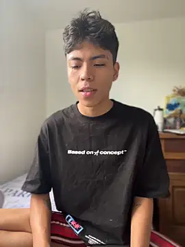MaxiWildd online show from June 19, 2026, 1:15 pm
