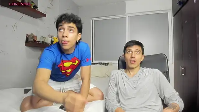 Snapshot of Noxx_starkK chatting on October 6, 2025, 1:47 am Noxx starkK online show from October 6, 2025, 1:47 am