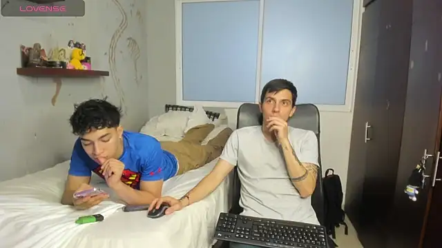 Snapshot of Noxx_starkK chatting on October 27, 2025, 1:31 am Noxx starkK online show from October 27, 2025, 1:31 am