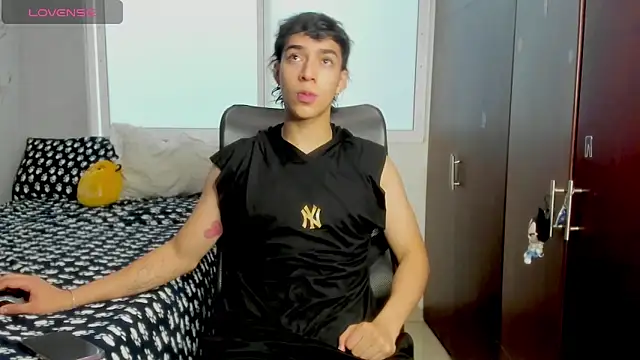 Noxx starkK online show from January 15, 2026, 7:06 pm