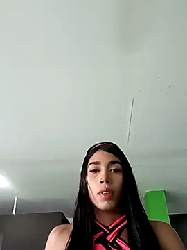 AmbarFoxx  online show from May 4, 2026, 7:32 pm