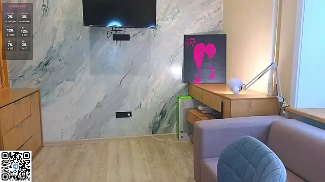 Snapshot of miss_bubbles_ chatting on October 2, 2025, 1:12 am miss bubbles  online show from October 2, 2025, 1:12 am