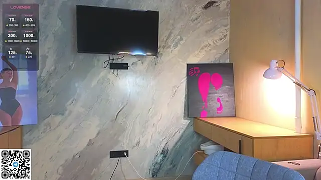 Snapshot of miss_bubbles_ chatting on October 30, 2025, 12:45 am miss bubbles  online show from October 30, 2025, 12:45 am