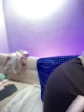 snow doll online show from February 25, 2026, 5:33 pm