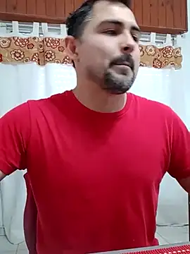 Snapshot of Bradd_32 chatting on June 27, 2026, 12:22 pm Bradd 32 online show from June 27, 2026, 12:22 pm