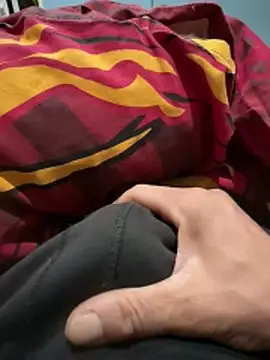 adiluci1 online show from March 21, 2026, 7:28 pm