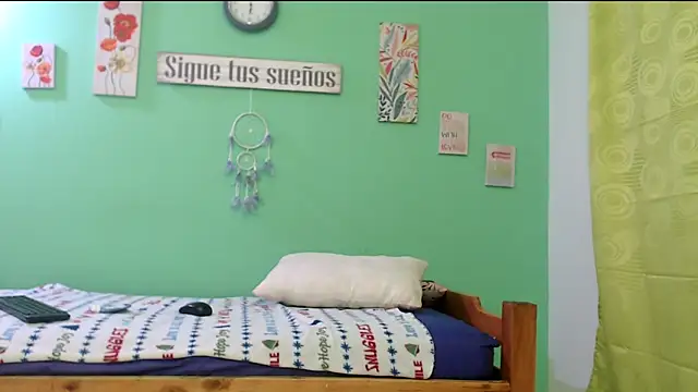 gatitasexygatitasexy online show from December 15, 2025, 7:18 pm