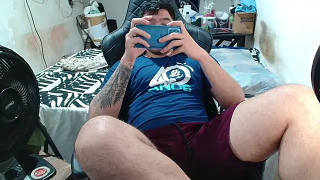 Leonino231 online show from July 4, 2026, 6:58 pm