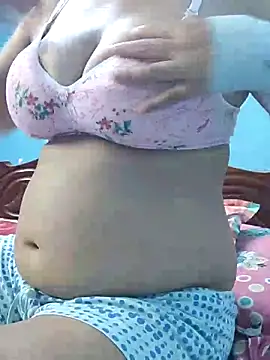 Snapshot of rojen11 chatting on October 27, 2025, 7:40 pm rojen11 online show from October 27, 2025, 7:40 pm