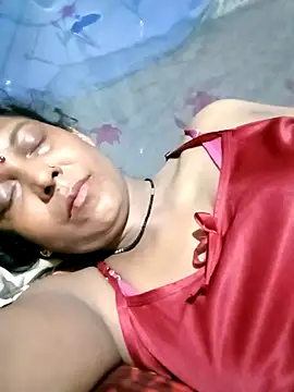 Savita992 online show from April 23, 2026, 8:33 pm