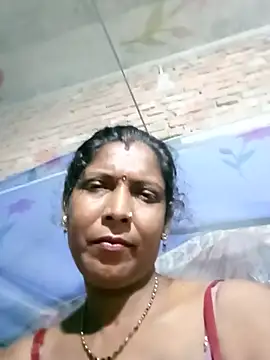 Savita992 online show from July 6, 2026, 11:40 pm
