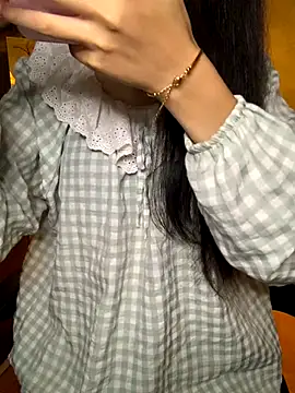 Snapshot of Nhinhi18 chatting on October 2, 2025, 3:19 pm Nhinhi18 online show from October 2, 2025, 3:19 pm