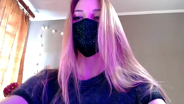 Iris lave online show from May 7, 2026, 2:11 pm