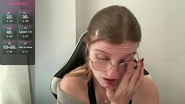 BustyKellyXXX online show from January 9, 2026, 10:18 am