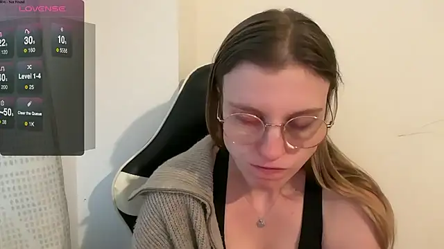 BustyKellyXXX online show from January 14, 2026, 2:44 pm