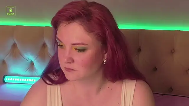 QuincyPines online show from October 27, 2025, 4:27 am