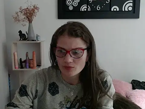 Snapshot of Camila-ventura chatting on November 11, 2025, 7:47 pm Camila-ventura online show from November 11, 2025, 7:47 pm