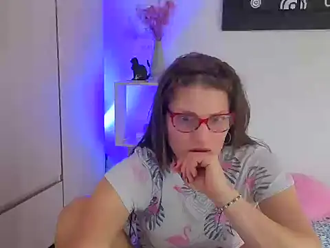 Snapshot of Camila-ventura chatting on November 12, 2025, 7:46 pm Camila-ventura online show from November 12, 2025, 7:46 pm