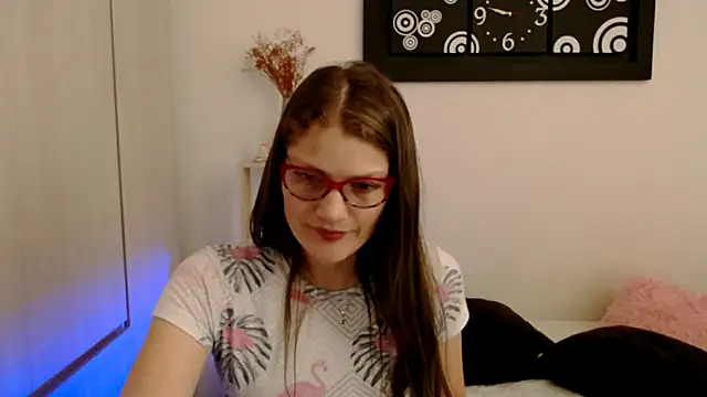 Snapshot of Camila-ventura chatting on February 7, 2026, 2:37 am Camila-ventura online show from February 7, 2026, 2:37 am