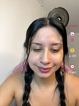 lucy grey25 online show from May 9, 2026, 5:18 pm