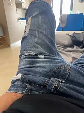 Vins 10 online show from April 21, 2026, 6:20 am