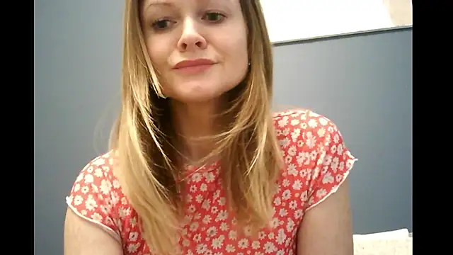 Ginger-bb online show from November 19, 2025, 7:30 am