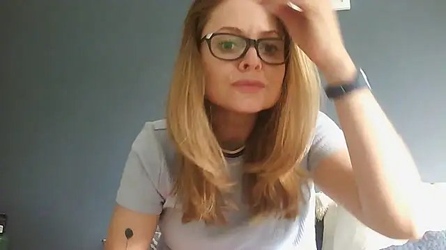 Snapshot of Ginger-bb chatting on June 16, 2026, 3:58 pm Ginger-bb online show from June 16, 2026, 3:58 pm