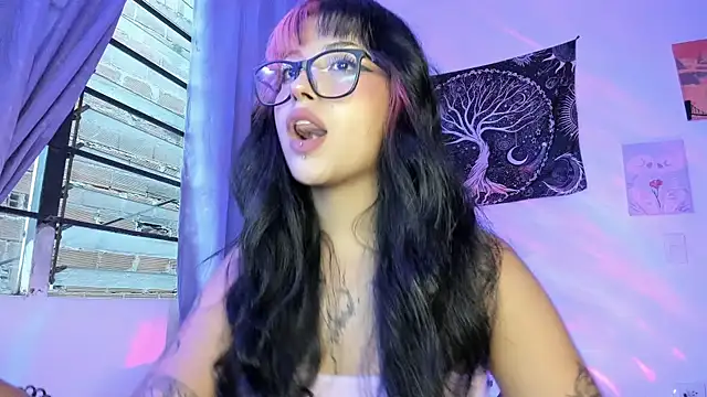 Sweet mim  online show from November 10, 2025, 10:42 pm