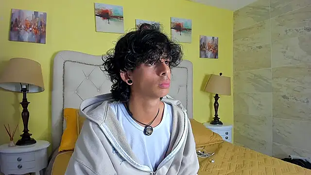 Snapshot of Ibratxandy chatting on October 18, 2025, 3:24 pm Ibratxandy online show from October 18, 2025, 3:24 pm