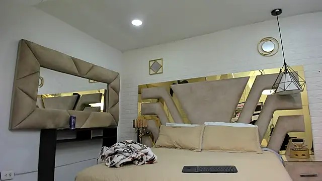 Ibratxandy online show from November 5, 2025, 8:09 pm