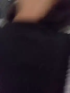 Snapshot of Tendercouple1 chatting on October 24, 2025, 7:43 pm Tendercouple1 online show from October 24, 2025, 7:43 pm