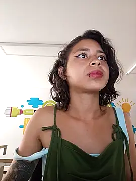 Tendercouple1 online show from December 5, 2025, 2:14 pm