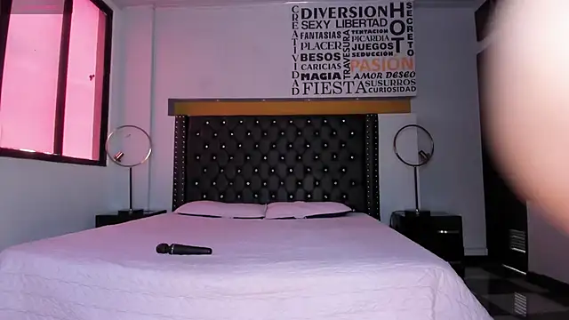 lesly cutee online show from October 30, 2025, 12:28 pm