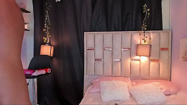 Hanzking01 online show from November 11, 2025, 3:17 am